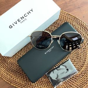 Auth New Givenchy Unisex GV 7192/S Sunglasses Gold Tone
